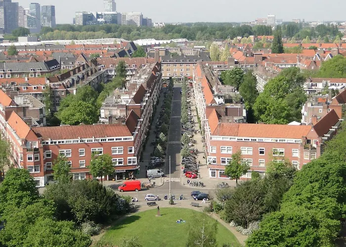 Beautiful Penthouse Near Rai And Centre *